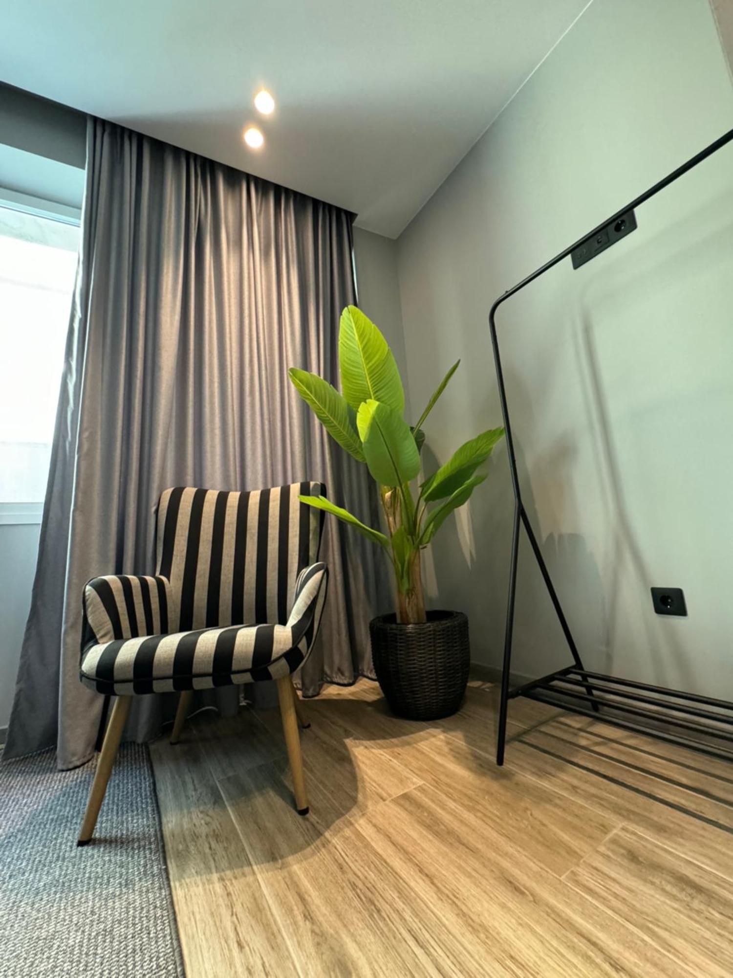 No9, Chic & Modern 2Bdr Apartment In The Centre Of Tesalónica Exterior foto